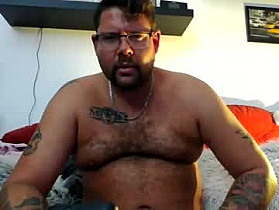 hairyhornykev Cam