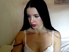 CoralDesire Cam
