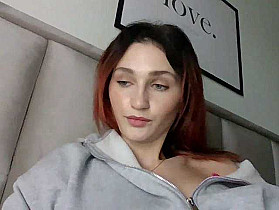 CarmelinaDesire Cam