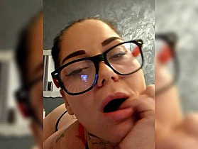LilyLilyBG Cam