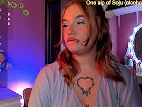 caroline_kiparis Cam