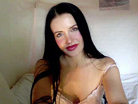 CoralDesire Cam